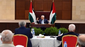 خلال اجتماع القيادة.. الرئيس عباس يتحدث عن حوار وطني شامل وموعد عقد المجلس المركزي