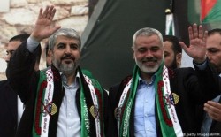 مشعل يتحدث عن علاقة حماس بالإخوان وكواليس الانقسام و"تآمر دحلان"