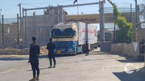 وصول مساعدات مصرية معبر رفح بانتظار دخولها قطاع غزة