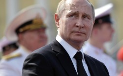 "نيويورك تايمز": بوتين مستعد للقتال حتى النهاية وخطابه في الساحة الحمراء "تاريخي"
