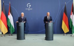 الرئيس عباس: حل الدولتين يتطلب وقف الأعمال الأحادية الجانب المخالفة للقانون الدولي