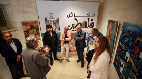الثقافة تفتتح معرض الفن التشكيلي "مئة لوحة من غزة"