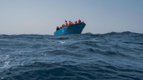 الخارجية الفلسطينية: نتابع الأنباء عن توقف سفينة قبالة كريت اليونانية