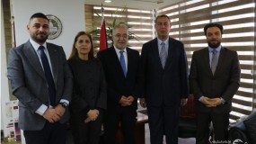 السفير دياب اللوح يستقبل وزير النقل والمواصلات 
