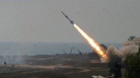 حماس تطلق ثلاث صواريخ تجريبية تجاه البحر